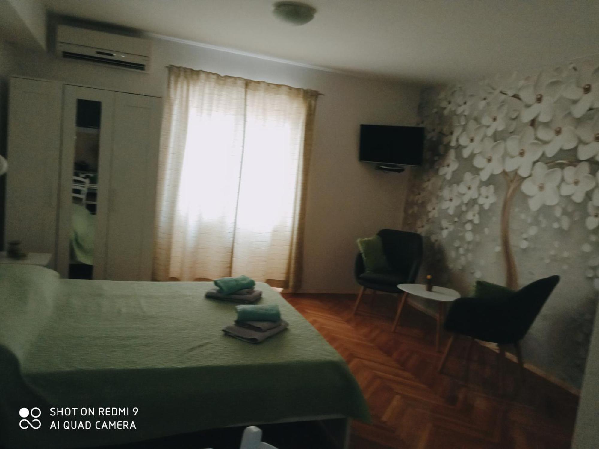 Studios Ana Mari คอมีชา ห้อง รูปภาพ